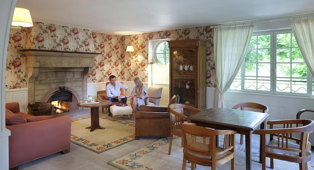 Maison D'Hotes L'Escale Bains-les-Bains Buitenkant foto
