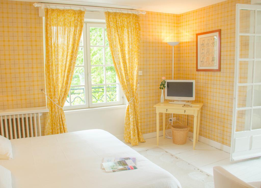 Maison D'Hotes L'Escale Bains-les-Bains Buitenkant foto