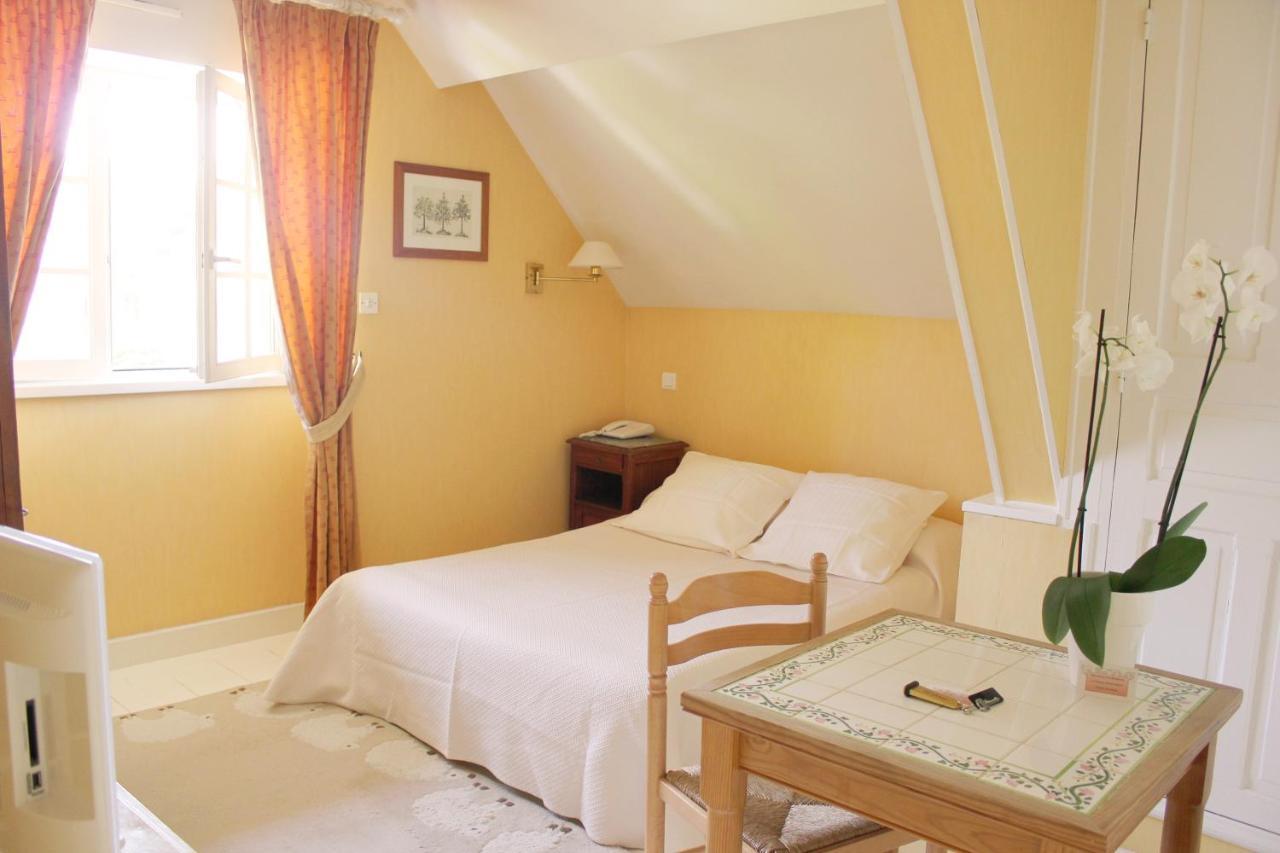 Maison D'Hotes L'Escale Bains-les-Bains Buitenkant foto